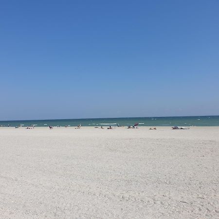 Blue Apartament Mamaia Extérieur photo